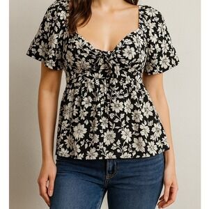 LOFT Floral Blouse Womens Size S  Black White Short Sleeve Smocked Sweetheart Lq